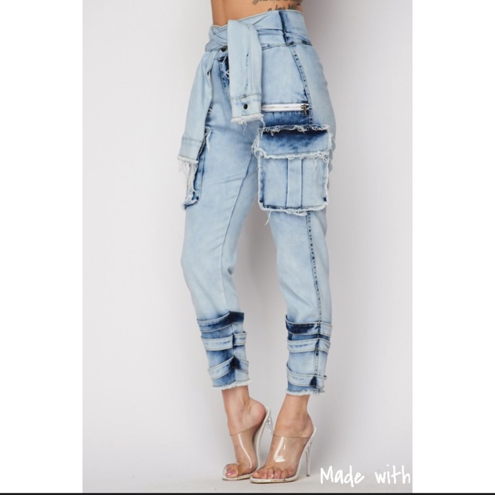 💕Host Pick💕👖 - Picture 2 of 5